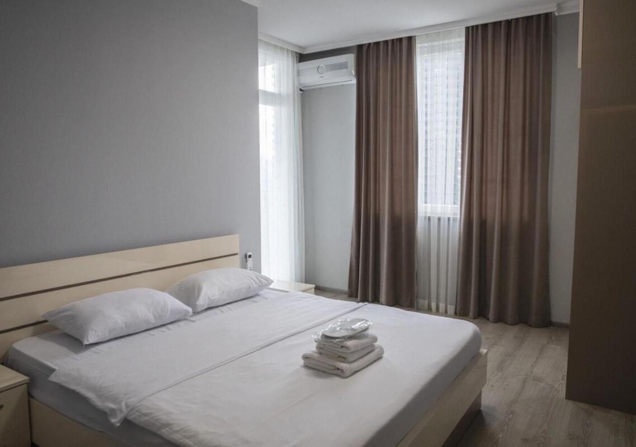 Horizon Batumi Aparthotel Exterior photo