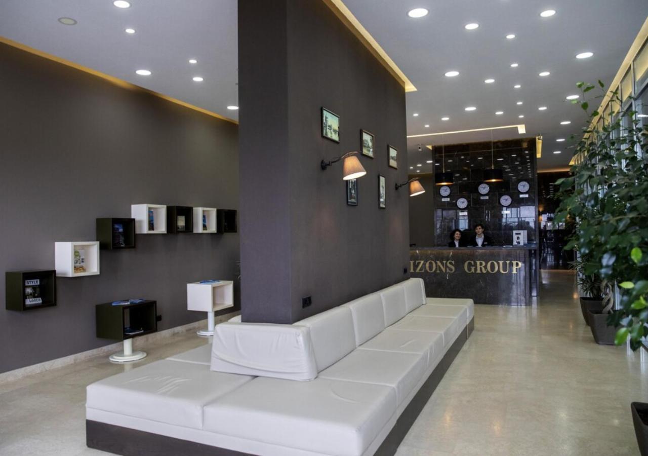Horizon Batumi Aparthotel Exterior photo
