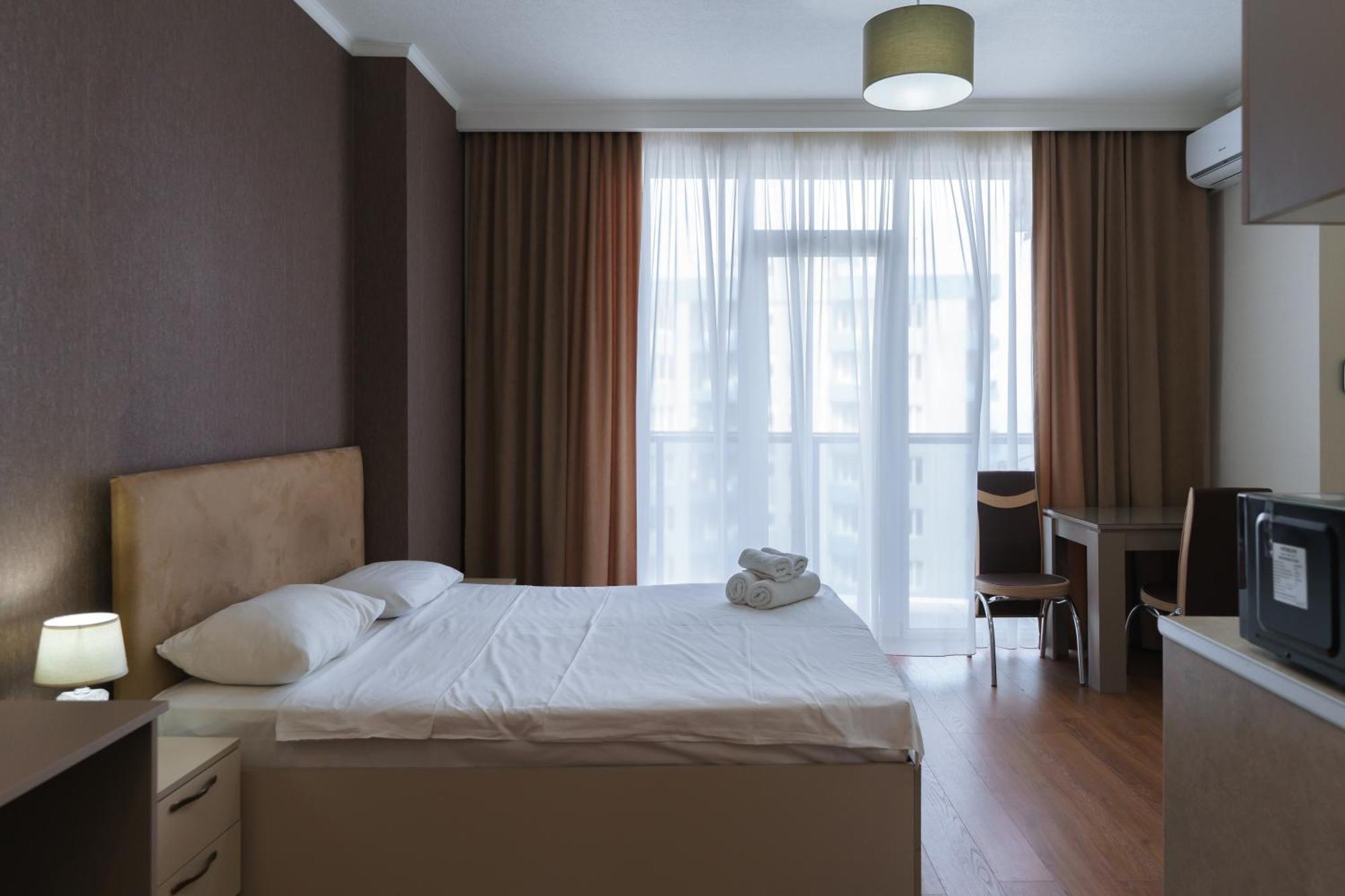 Horizon Batumi Aparthotel Exterior photo