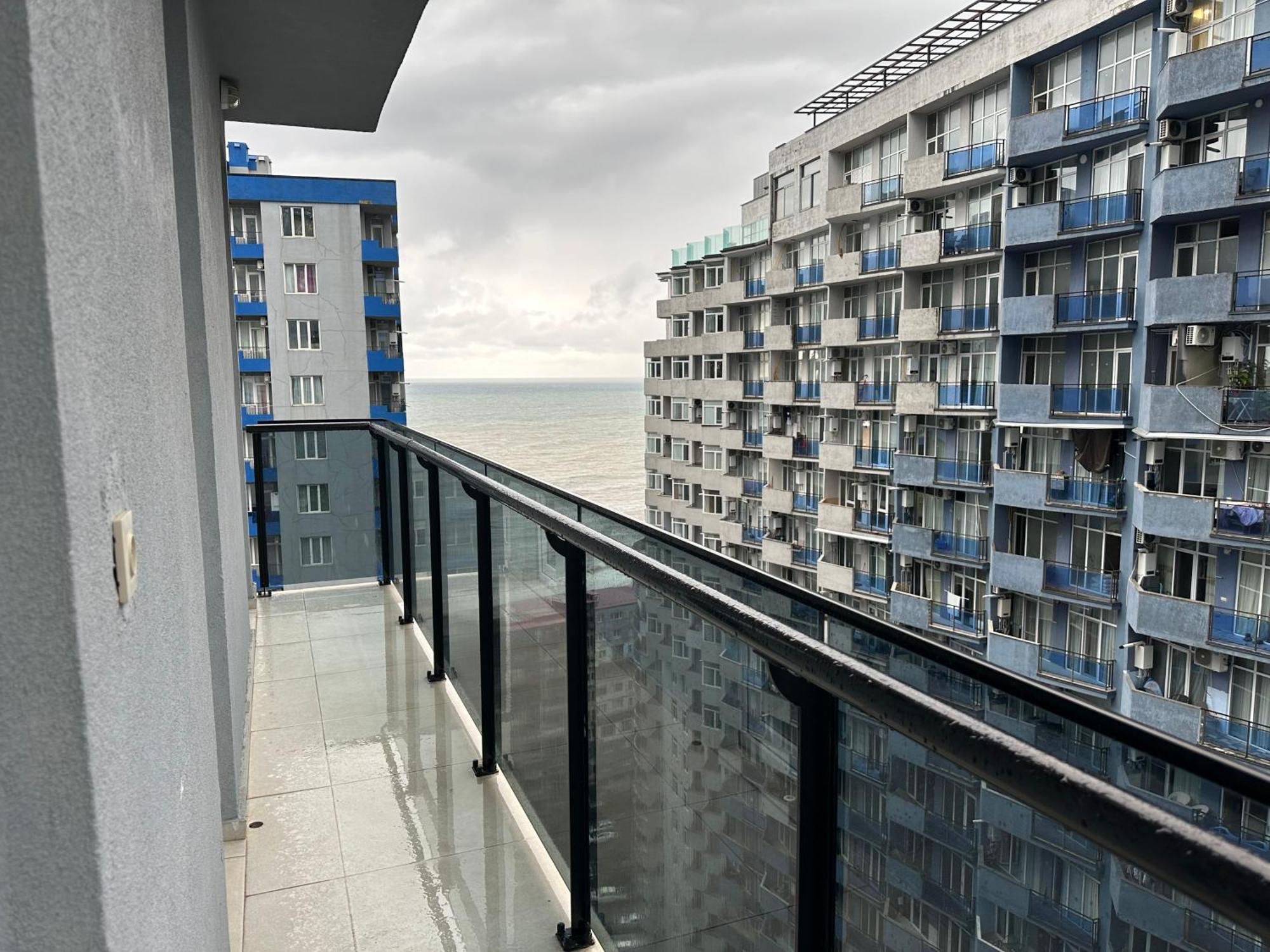 Horizon Batumi Aparthotel Exterior photo